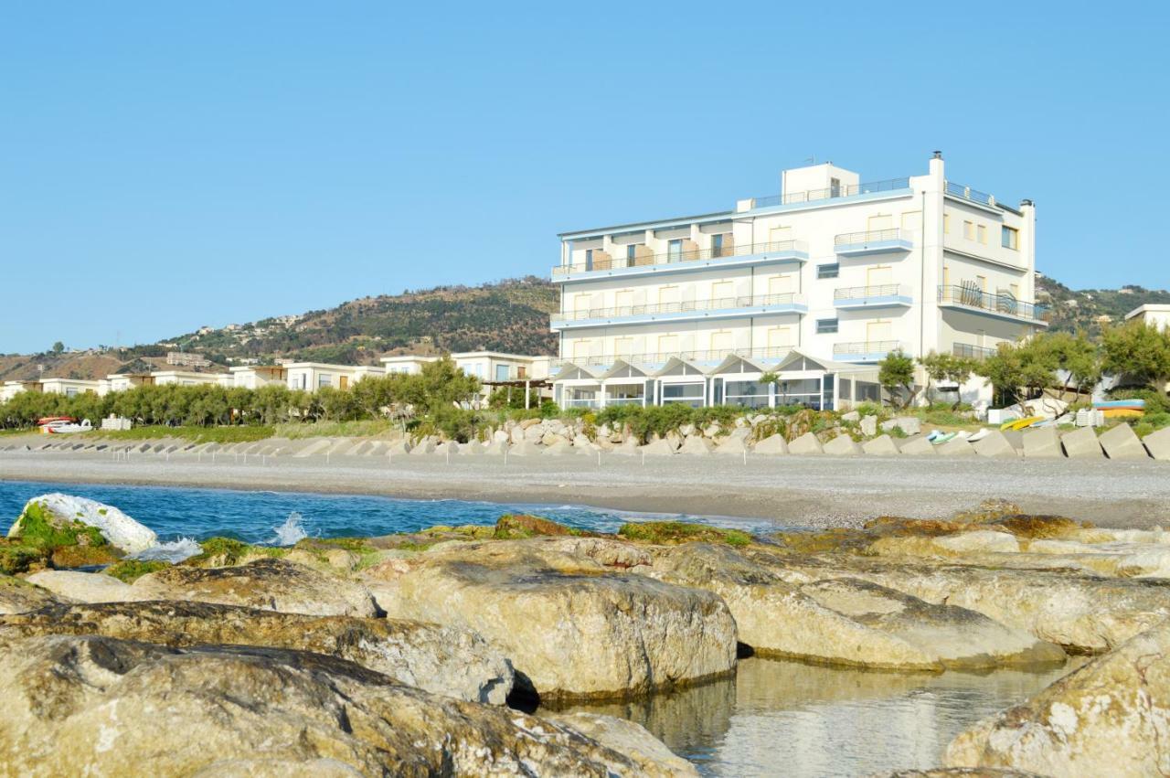 Capo Nettuno Hotel Capo dʼOrlando Exteriér fotografie
